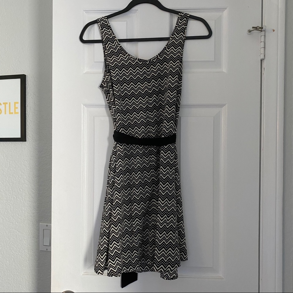 Lush chevron tank dress with bow - Picture 2 of 4